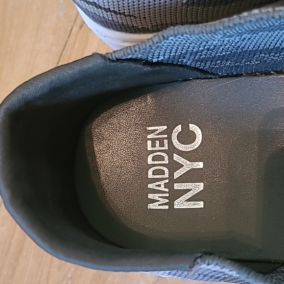 Madden NYC camo slip on platform sneakers size 9 - Picture 6 of 6